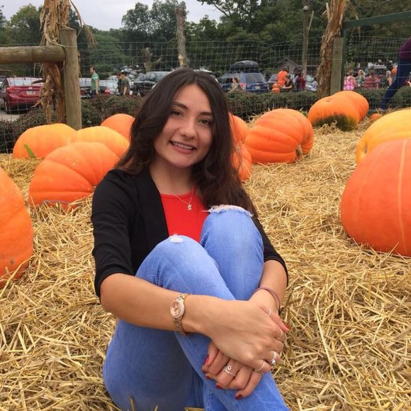 Meet your Posher, Bibian - Picture 1 of 1